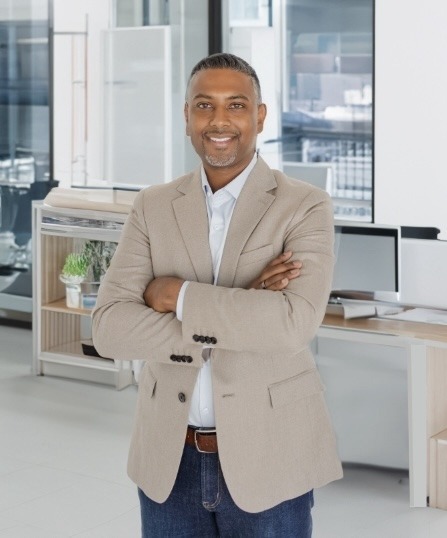 Ron Ramesh, CEO COO